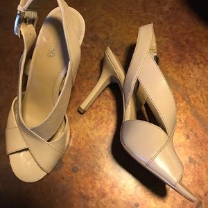 Sling back, nude Michael Kors leather heels